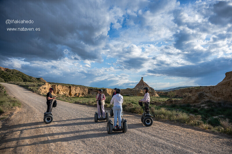Excursiones bardenas en segway una aventura sostenible y única